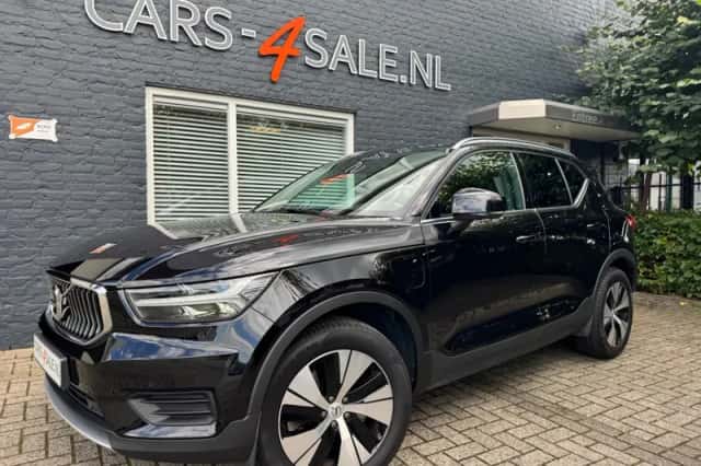 Volvo XC40 (2022) thumbnail 1