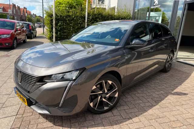 Peugeot 308 (2022) thumbnail 1
