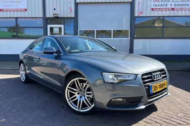 Audi A5 (2012) thumbnail 1