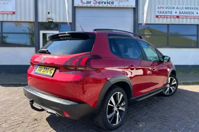 Peugeot 2008 (2018) thumbnail 5