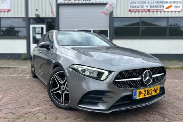 Mercedes-Benz A-Klasse (2022) thumbnail 1