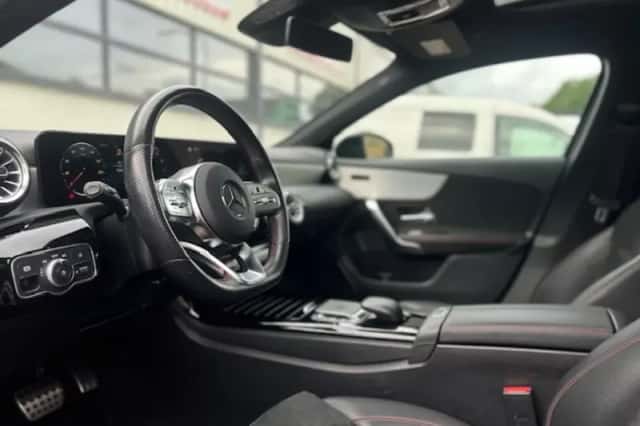 Mercedes-Benz A-Klasse (2022) thumbnail 2