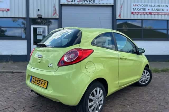 Ford Ka (2012) thumbnail 5
