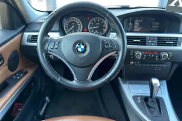 BMW 3-Serie (2011) thumbnail 4