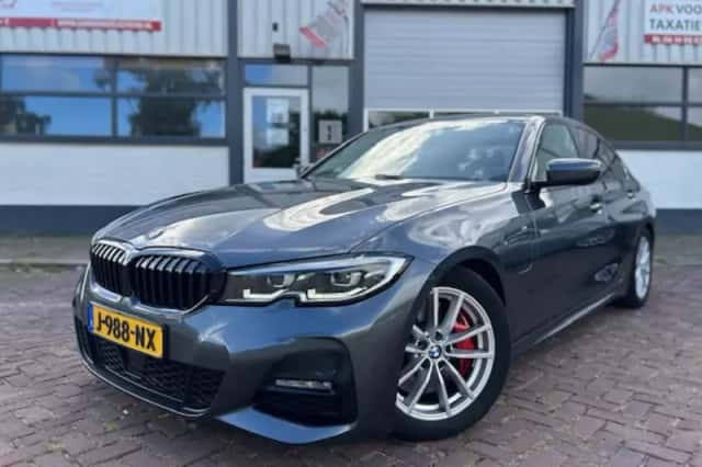BMW 3-Serie (2020) thumbnail 4