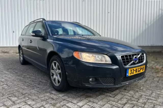 Volvo V70 (2009) thumbnail 1