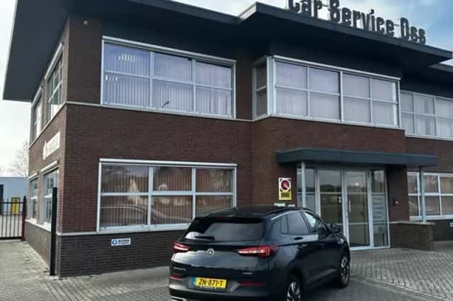 Opel Grandland (2019) thumbnail 3