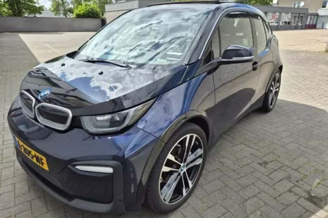 BMW i3 (2021) thumbnail 2