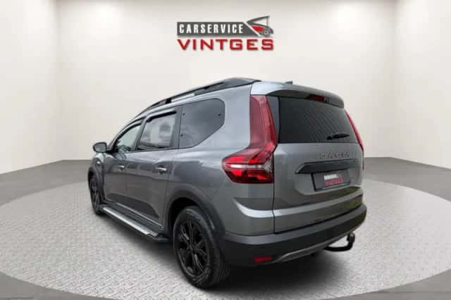 Dacia Jogger (2023) thumbnail 3