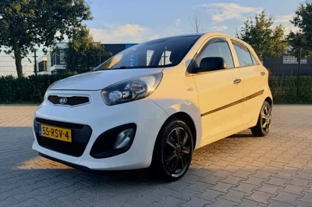 Kia Picanto (2011) thumbnail 1