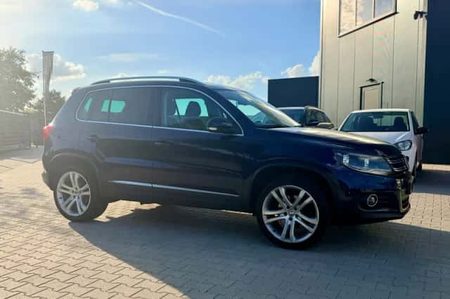 Volkswagen Tiguan (2011) thumbnail 6