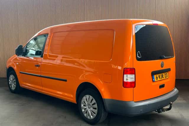 Volkswagen Caddy (2013) thumbnail 3