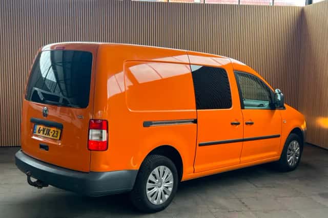 Volkswagen Caddy (2013) thumbnail 5