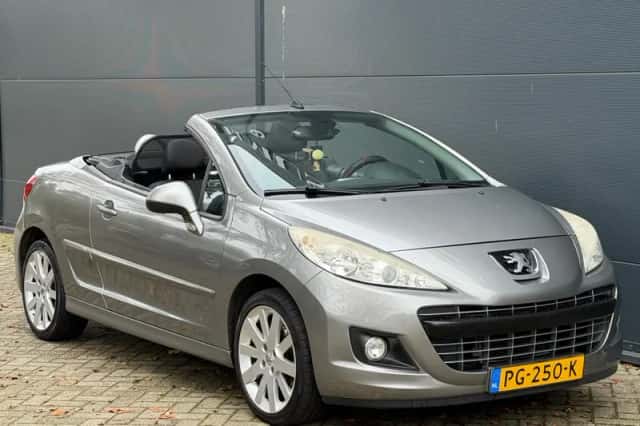 Peugeot 207 (2011) thumbnail 1