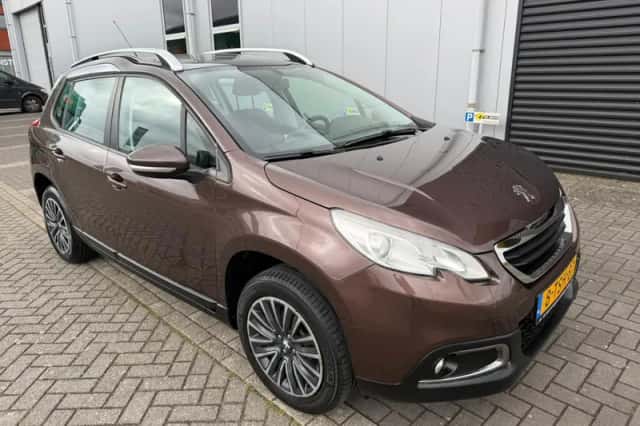 Peugeot 2008 (2014) thumbnail 1