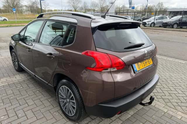 Peugeot 2008 (2014) thumbnail 5