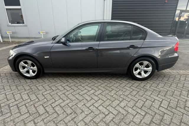 BMW 3-Serie (2006) thumbnail 6