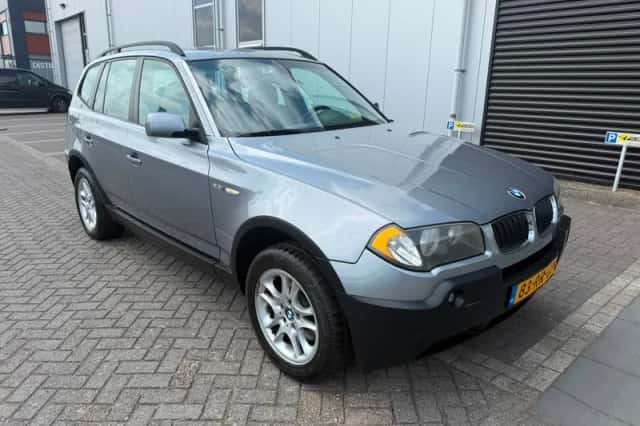 BMW X3 (2004) thumbnail 1
