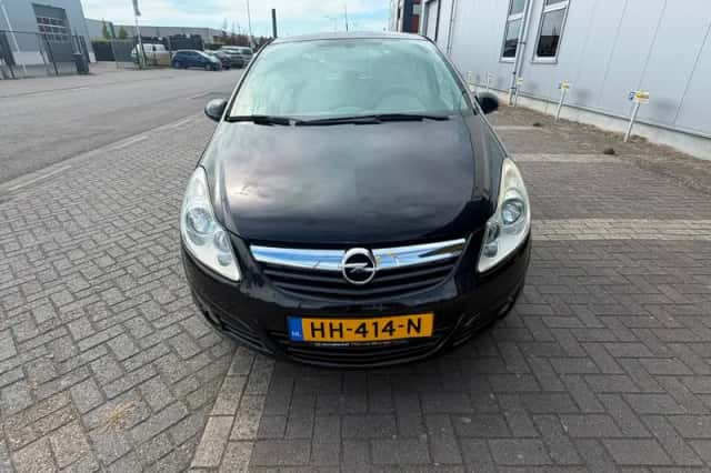 Opel Corsa (2007) thumbnail 6