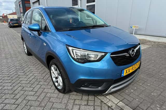 Opel Crossland (2019) thumbnail 1