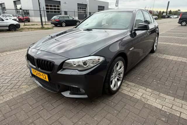 BMW 5-Serie (2013) thumbnail 4