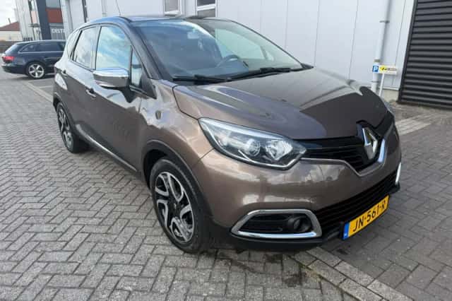 Renault Captur (2013) thumbnail 1