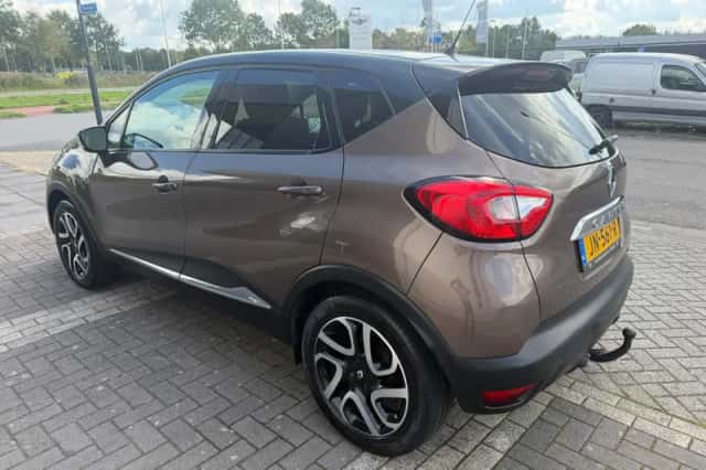 Renault Captur (2013) thumbnail 5