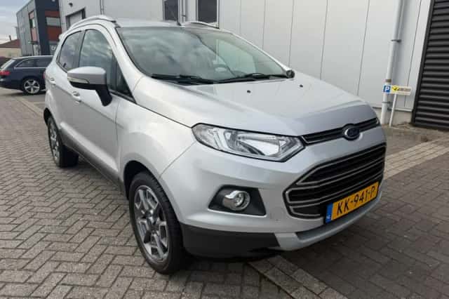 Ford EcoSport (2016) thumbnail 1