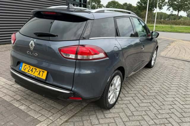 Renault Clio (2020) thumbnail 2