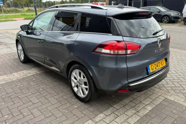 Renault Clio (2020) thumbnail 5