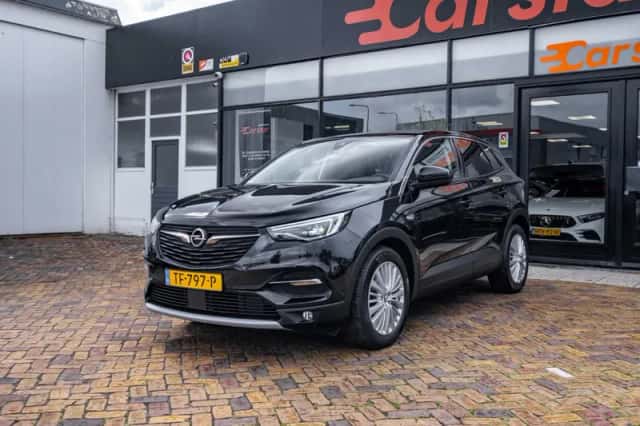Opel Grandland (2018) thumbnail 4