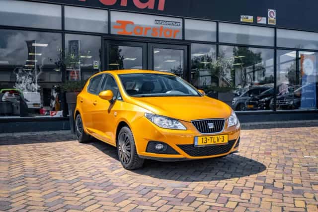 SEAT Ibiza (2012) thumbnail 3