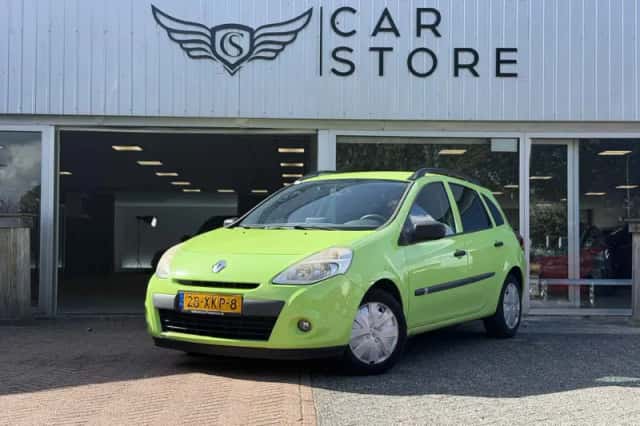 Renault Clio (2012) thumbnail 1