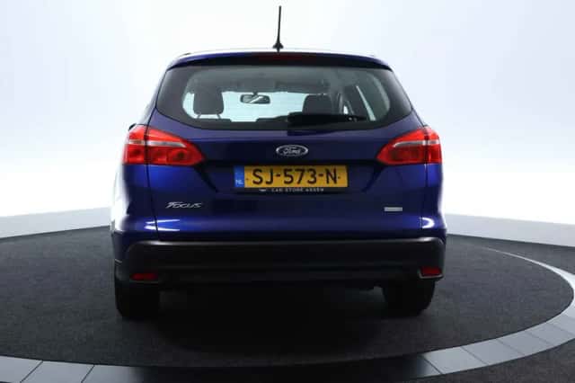 Ford Focus (2018) thumbnail 6