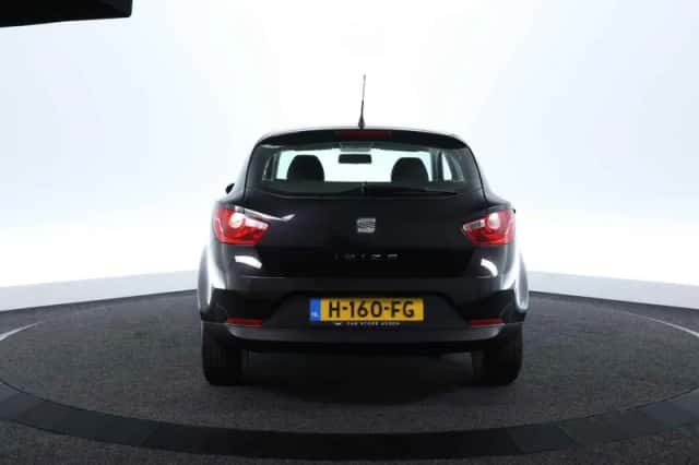 SEAT Ibiza (2011) thumbnail 6