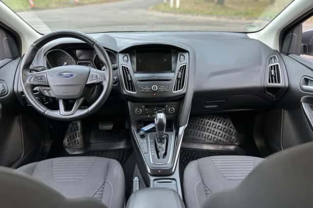 Ford Focus (2017) thumbnail 4