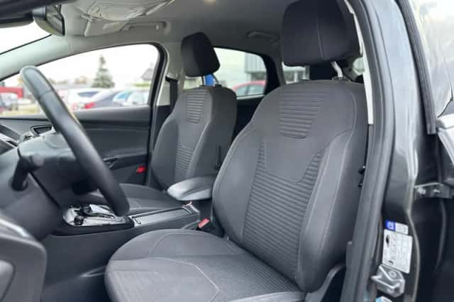 Ford Focus (2017) thumbnail 6