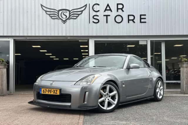 Nissan 350Z (2004) thumbnail 1