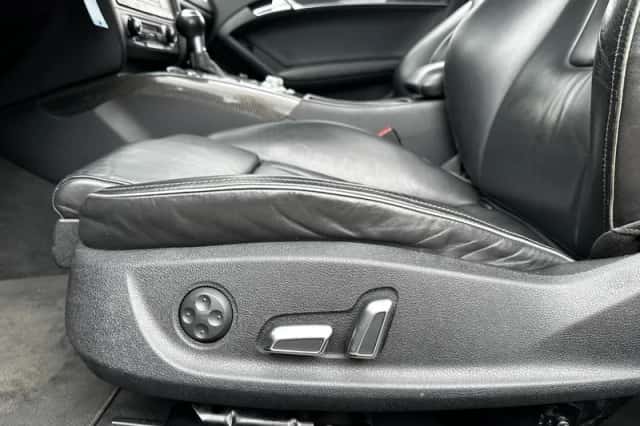Audi A5 (2011) thumbnail 6