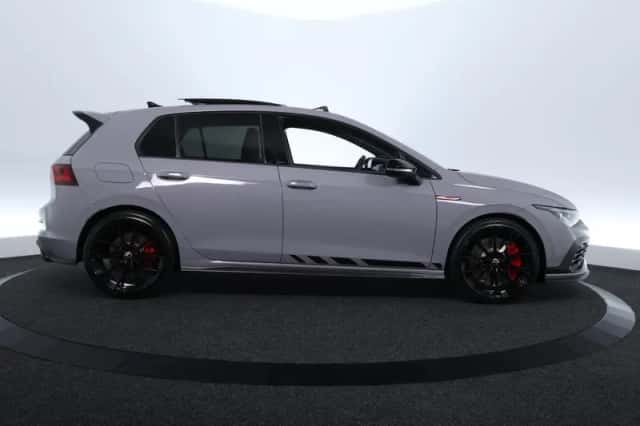 Volkswagen Golf (2021) thumbnail 4
