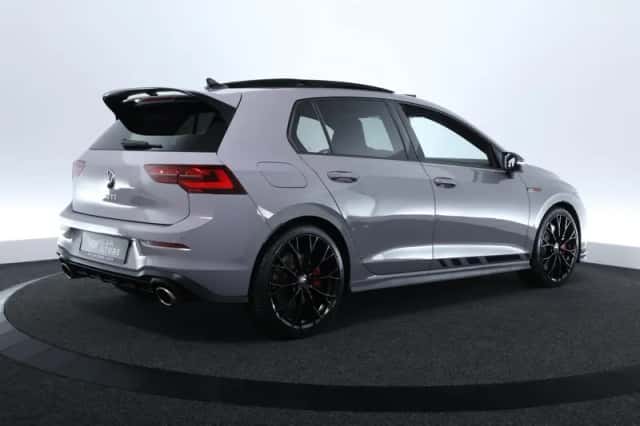 Volkswagen Golf (2021) thumbnail 5