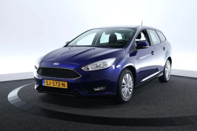 Ford Focus (2018) thumbnail 1