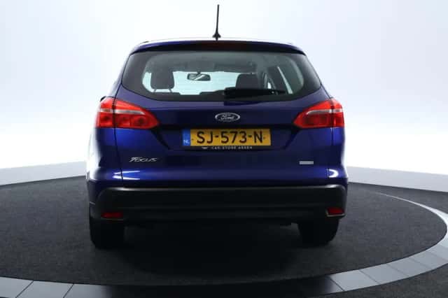 Ford Focus (2018) thumbnail 6