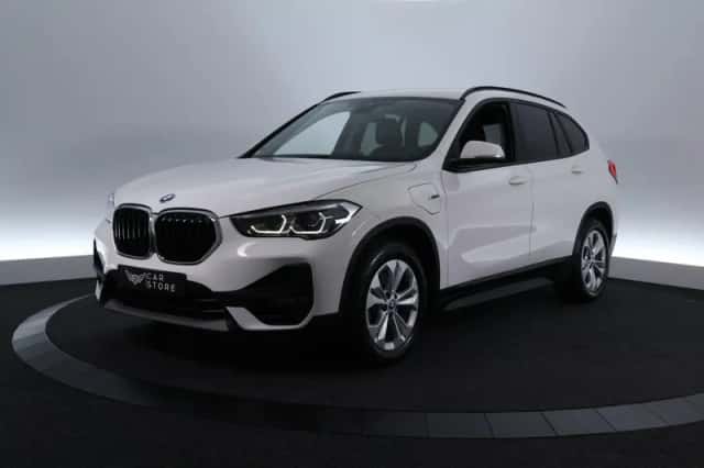 BMW X1 (2022) thumbnail 1