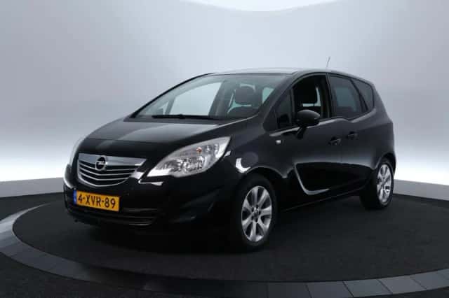 Opel Meriva (2010) thumbnail 1