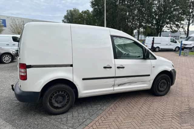 Volkswagen Caddy (2012) thumbnail 4
