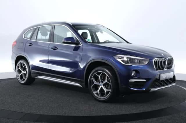 BMW X1 (2018) thumbnail 3