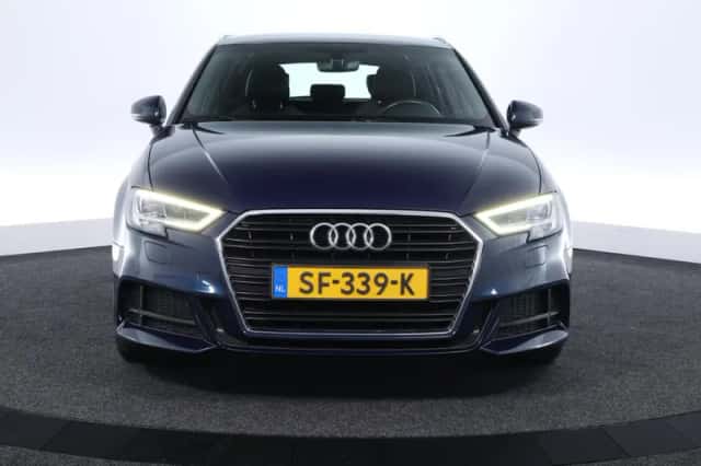 Audi A3 (2018) thumbnail 2