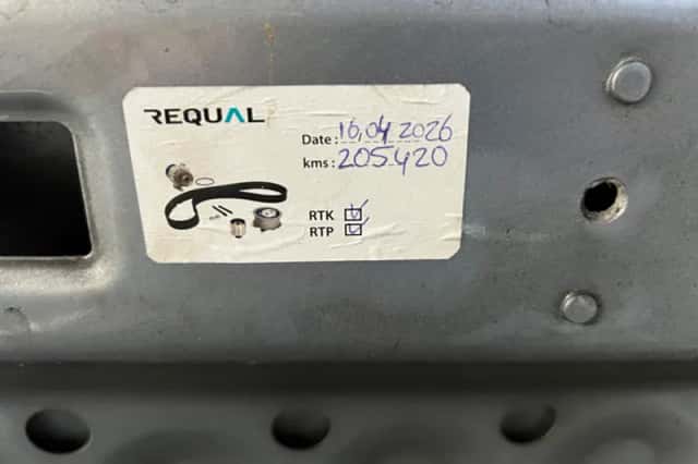 Opel Astra (2008) thumbnail 3