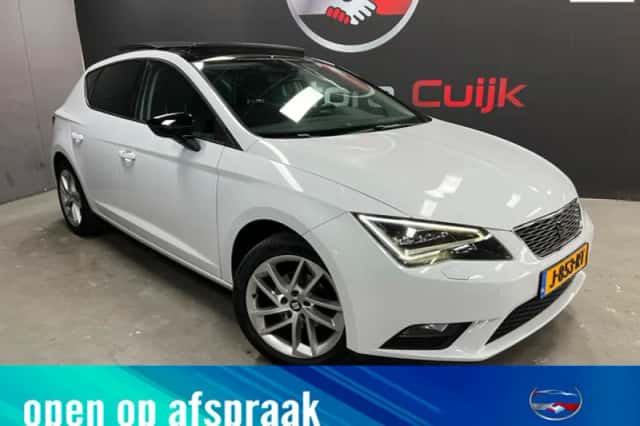 SEAT Leon (2014) thumbnail 1